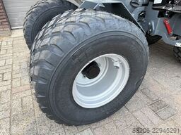 GIANT G3500 X-TRA shovel NIEUW