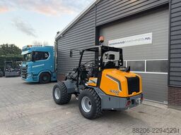 GIANT G3500 X-TRA shovel NIEUW