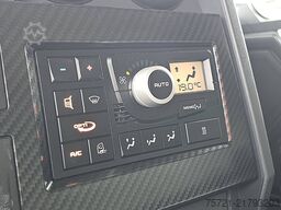 RENAULT T 520