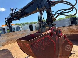 IVECO 140E250 Kipper mit HIAB Kran inklusive Anhänger