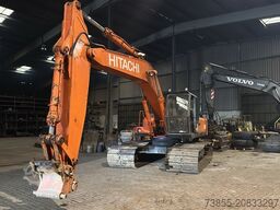 Fiat-Hitachi Fh 220