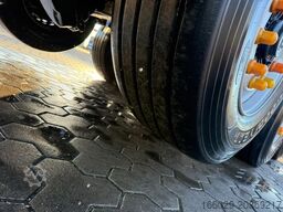 KNAPEN K200 Schubboden 92m³