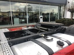 Mercedes-Benz Actros 1846 LS Schubbodenhyd. mit Leckölleitung