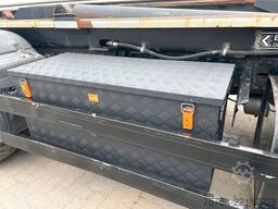 MAN TGA 26.400/Ellermann HL 26.70 SK/Gelenkt/Lift