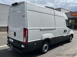 IVECO 35S16A8 V Hi-Matic / PDC