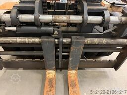 Maximal FD100T-MWL3 10-ton fork lift truck as a repair obj