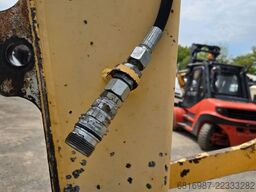 NEW HOLLAND E70SR-1ES