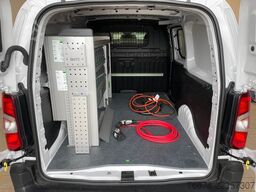 OPEL Combo-e Cargo XL 50-kWh Regalsystem Navi Kamera