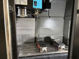 HURCO VMX 42 i