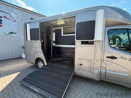 RENAULT Master STX 5 Sitzer  Haras / Hengste