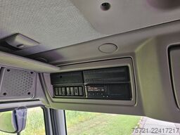 VOLVO FL 250.12 HH FLOOR LIFT AIRCO