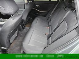 BMW 320d Touring xDrive Navigation PDC