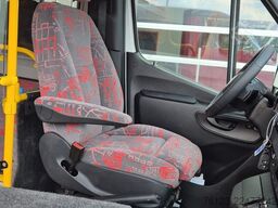 MERCEDES-BENZ Bürgerbus Sprinter 907  Niederflur 9 Sitze