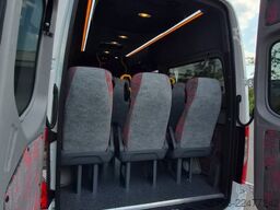 MERCEDES-BENZ Bürgerbus Sprinter 907  Niederflur 9 Sitze
