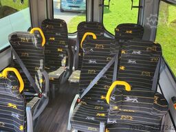 MERCEDES-BENZ Bürgerbus Sprinter 907  Niederflur 9 Sitze
