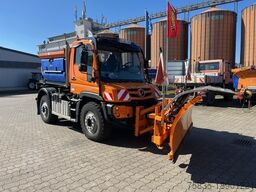 Mercedes-Benz Unimog U427