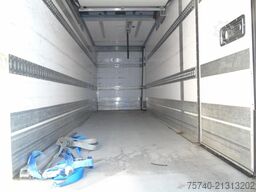 Volvo FL 14.210 + ATP/FRC + CARRIER + LIFT + EURO 6