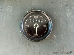 MERCEDES-BENZ AROCS 4445 8x4 EURO6 Betonpumpe SERMAC 5RZ46