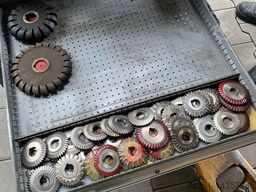 Lista Schubladenschrank mit Zerspanwerkzeug