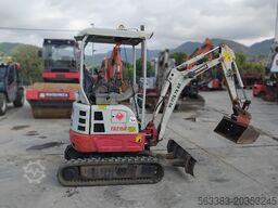 Takeuchi TB215R Easy