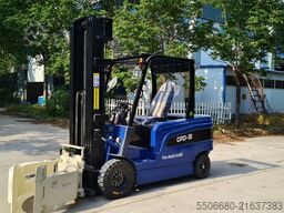 Shandong Huateng Machinery Co., Ltd HT-30 Forklift with clamp 6m