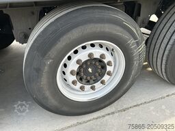 Schmitz Cargobull SCB S3B / Carrier Vector 1950 / Frigo Box / Loa...