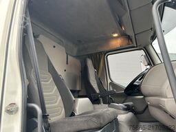 DAF FA LF 55 210 EEV / 14 Ton / Isolated Box / Load...