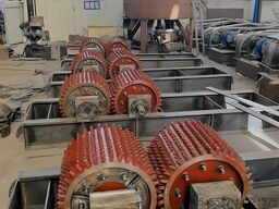 Smooth & teeth double roller crusher Roller crusher for sand, coal crushing