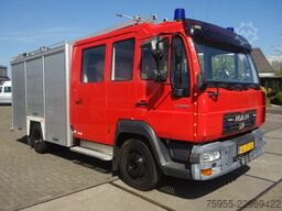 MAN LE 220C GODIVA POMP 2000 LITER TANK,MANUAL GEARBOX