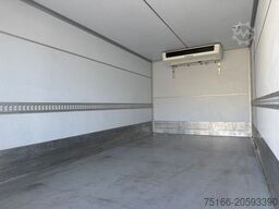 MERCEDES-BENZ ATEGO 821 L Kühlkoffer 5 m LBW 1 to.*THERMO*E6D