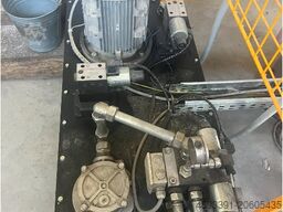 Baliv Hungary Kft. D2430 A Hydraulic press