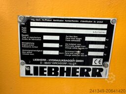 LIEBHERR 309 Litronic Spitzhammer/ 2xSchaufeln