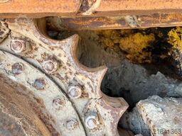 Komatsu D65PX-15 / nur 5.945h / Baujahr: 2004