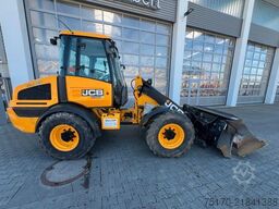 JCB 409 SV / nur 758h! / Klappschaufel / Gabel