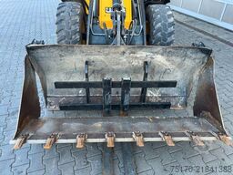 JCB 409 SV / nur 758h! / Klappschaufel / Gabel