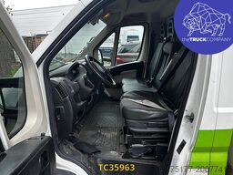 Peugeot Boxer 2.0 HDI BOX + LIFT