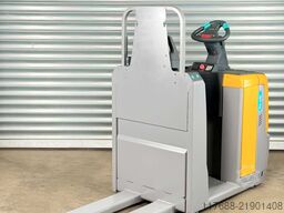 Jungheinrich ECE 220 HP - Service Neu - nur 3.660 Std.