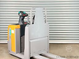 Jungheinrich ECE 220 HP - Service Neu - nur 3.660 Std.
