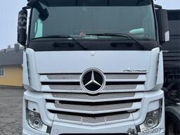 Mercedes-Benz Actros 2551 6x2 Tractor Unit – Repair Object