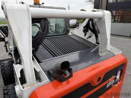 Bobcat S570 skidsteer
