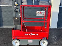 SkyJack SJ 16 - 6,75m Elektro Mastarbeitsbühne