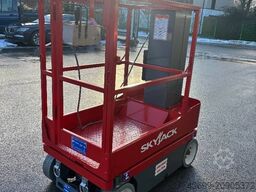 SkyJack SJ 16 - 6,75m Elektro Mastarbeitsbühne