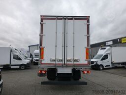 MERCEDES-BENZ Actros 1827 4x2 Kühlkoffer Nahverkehr