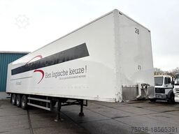 Pacton / JUMBO 3-AXLE CLOSED BOX WITH FULL STEEL CHASS...