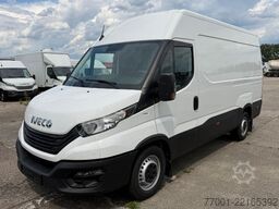 IVECO 35S16V Radio / Klima / AHK