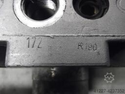 unbekannt Hub 353 mm