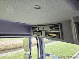 MERCEDES-BENZ ATEGO 1324 AIRCO TAILLIFT