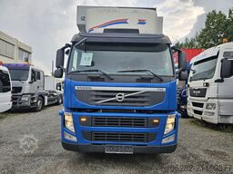 Volvo FM330 Multizone Lenk u. Kühlkoffer