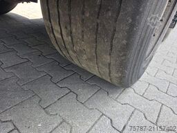 KRONE Gardine Lowliner, Joloda-Schienen, Hubdach