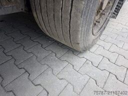KRONE Gardine Lowliner, Joloda-Schienen, Hubdach